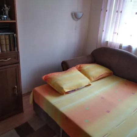 Апартамент За Гости Лили Apartment *