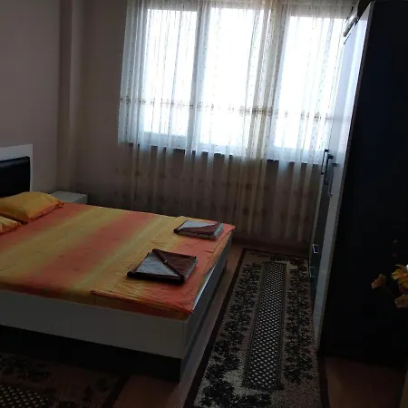 Apartment Апартамент За Гости Лили *